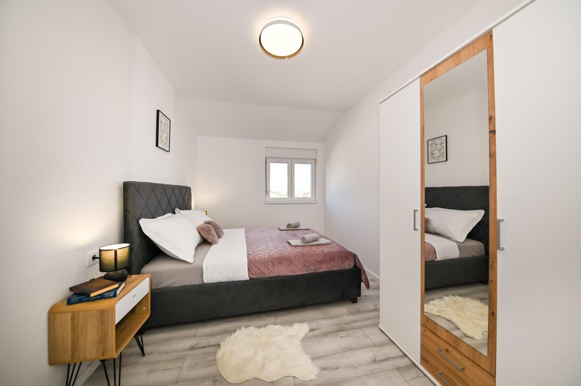 Veliki Apartman Petra Поседарье Екстериор снимка